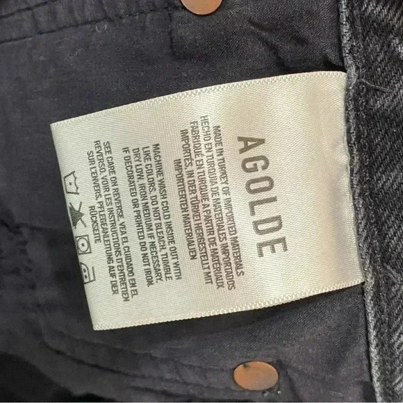 AGOLDE Parker Black  distressed shorts 32 Intentional distressing button fly - Picture 5 of 6